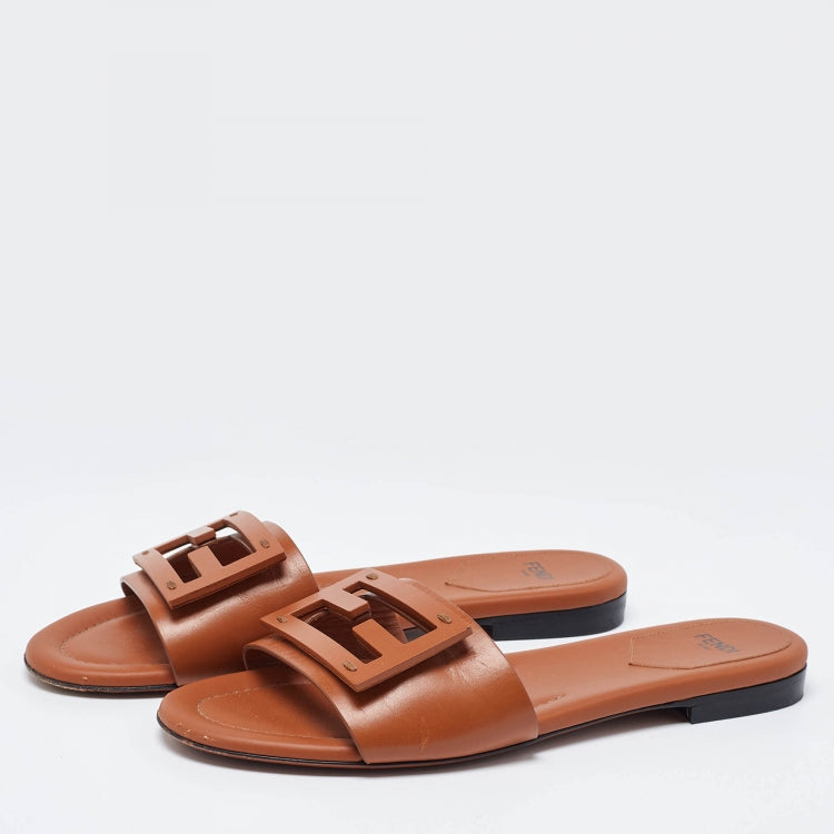 Fendi  Leather Flat Slides